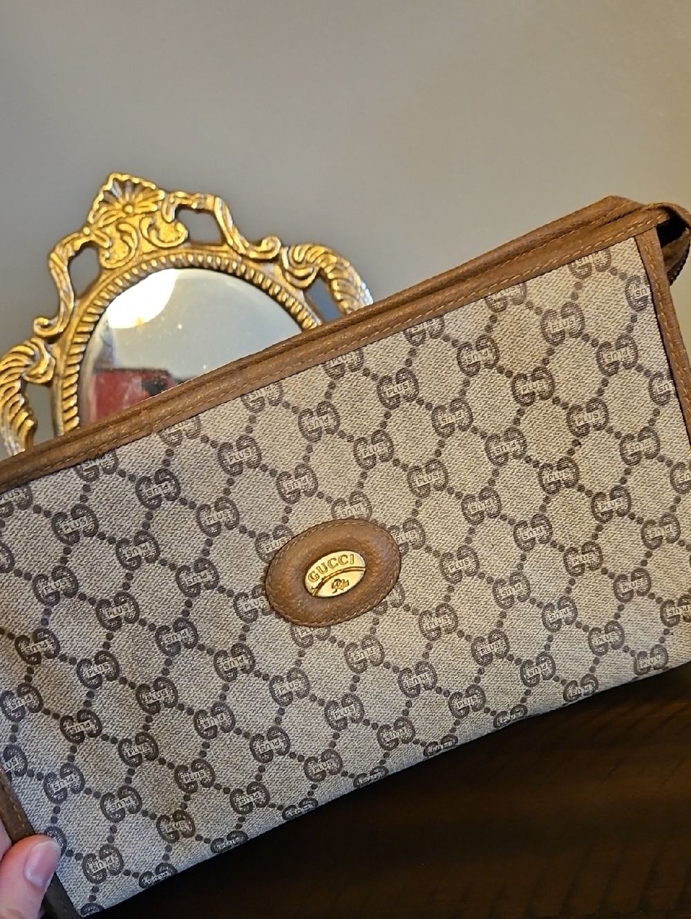 Authentic Gucci Plus Clutch